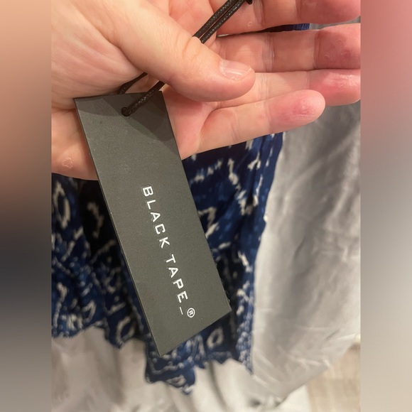 Blue cardigan/beach cover new with tags size medium - Picture 3 of 5